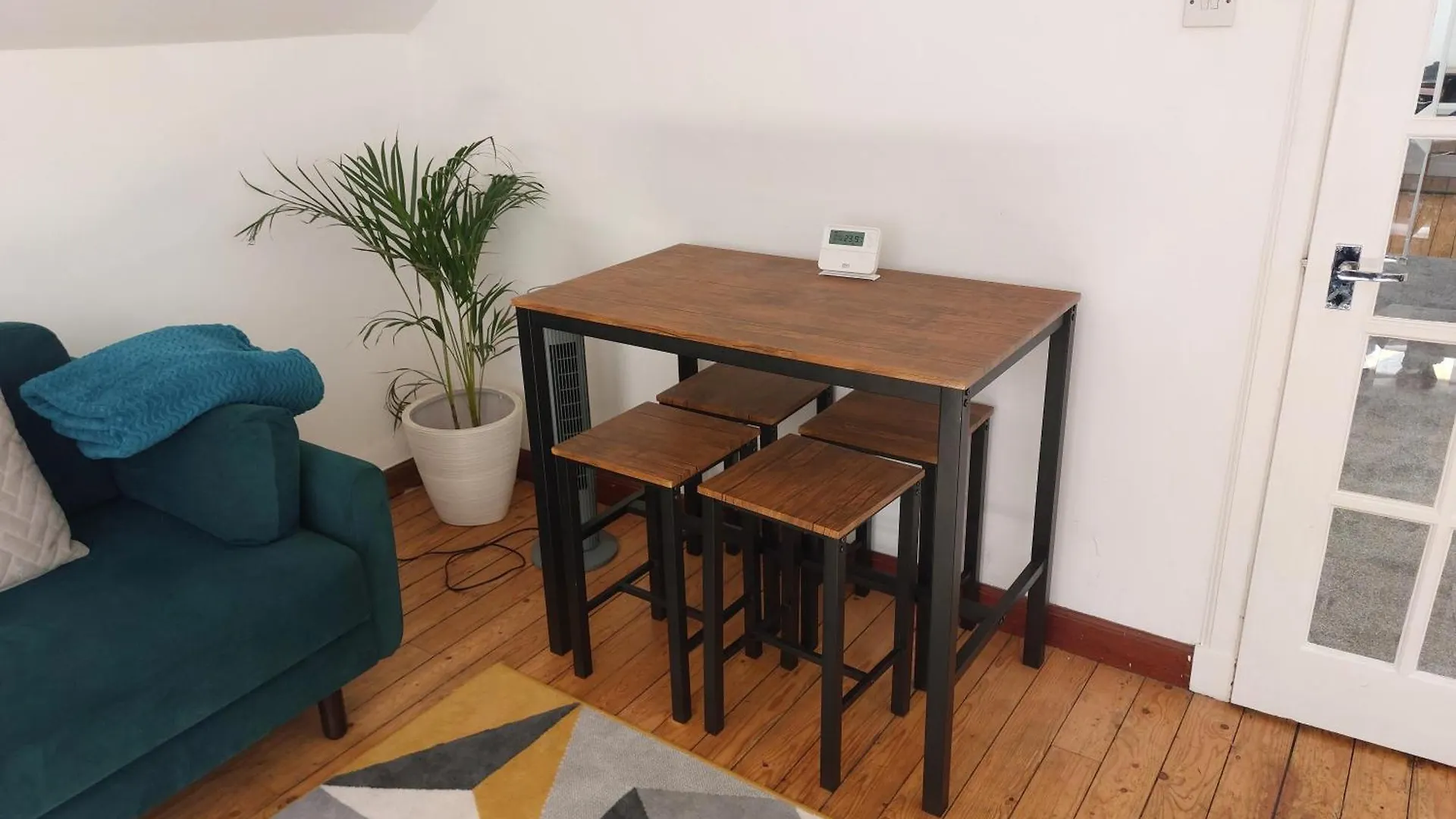 Bright - Central - Sleeps 10 Edinburgh United Kingdom